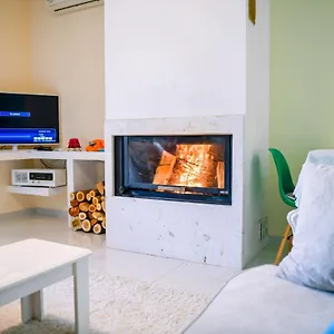 Kuci, Drobonik Villa