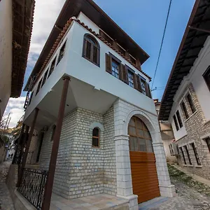 Heraklis Hotel